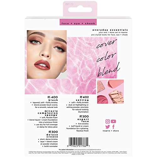 Real Techniques Makeup Brush Set with Blender Sponge-Set Of 5 Real Techniques Makeup Brush Set with Blender Sponge-Set Of 5